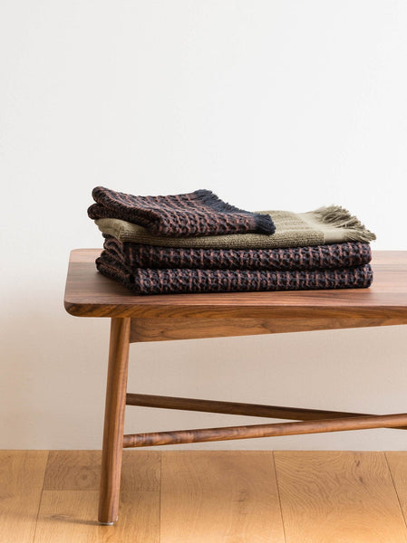 Aalto Bath Towel | Midnight/Mahogany