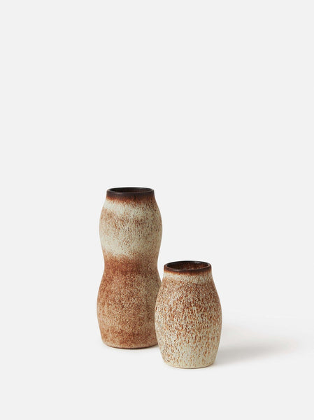 Pod Bud Vase | SM | Nut